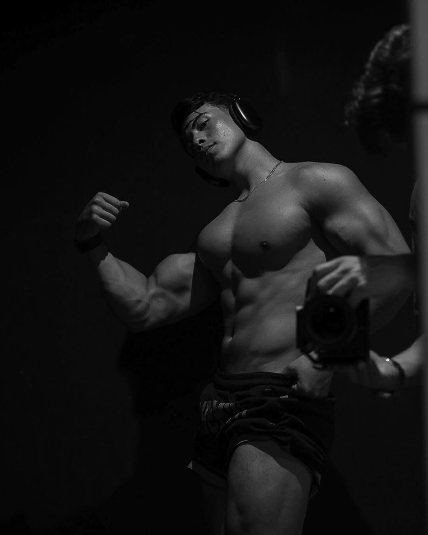 Jason Physique Official