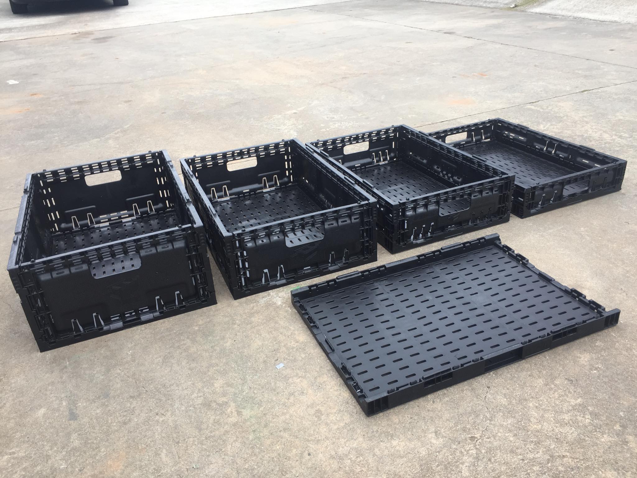 Collapsible & Stackable Crates | Port Melbourne VIC