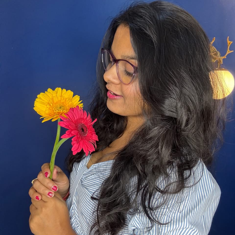 Link- Follow & Comment “Box” for Link🔗 Bedroom mein storage ki problem ...