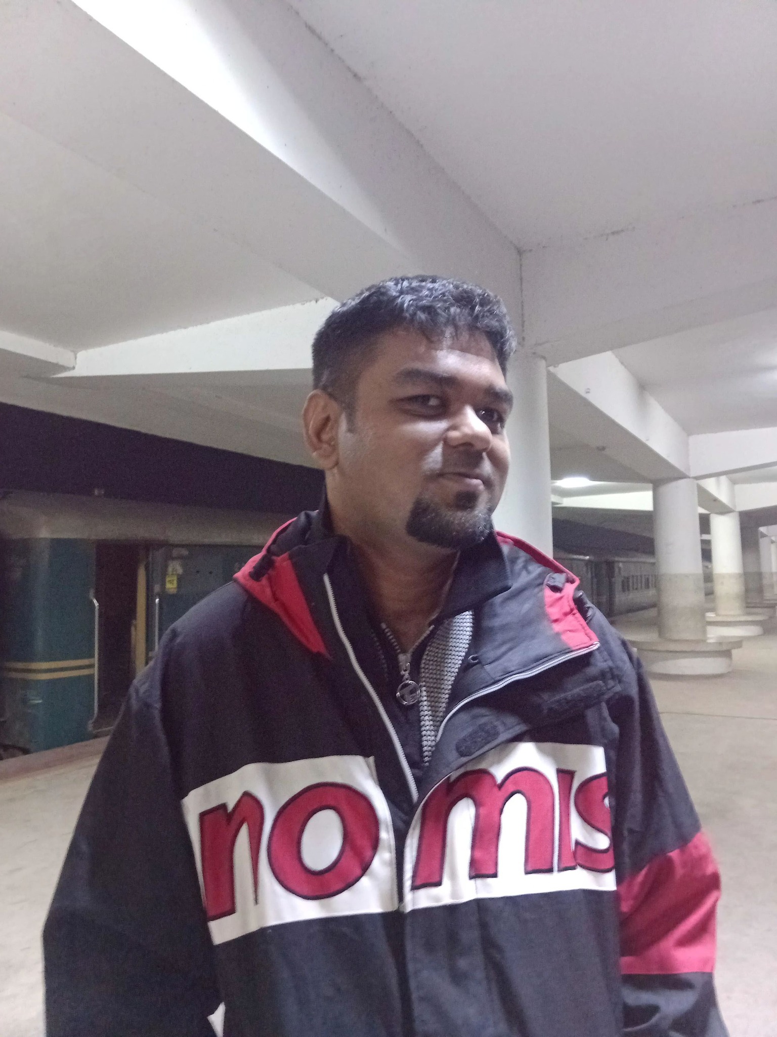 Mukit comedian