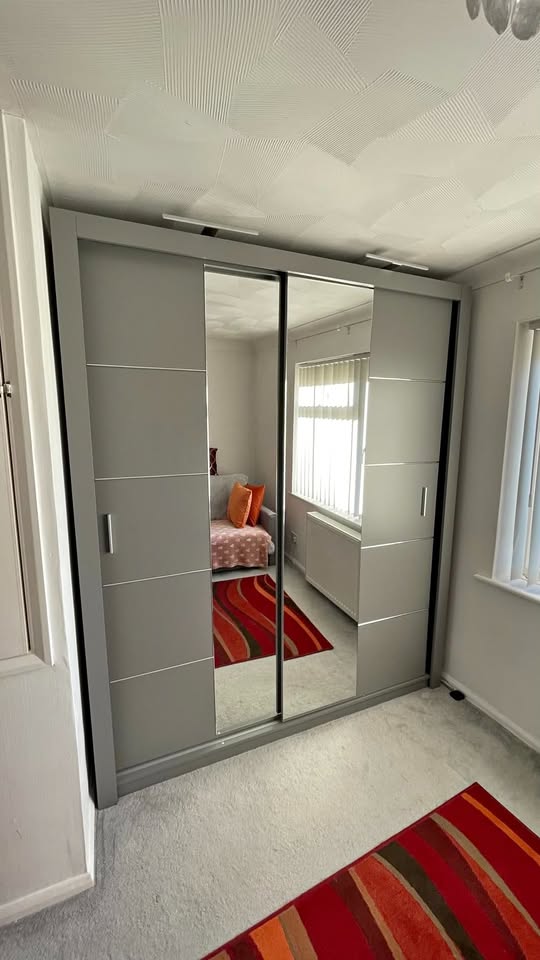 Modern Wardrobe Studio | Sheffield