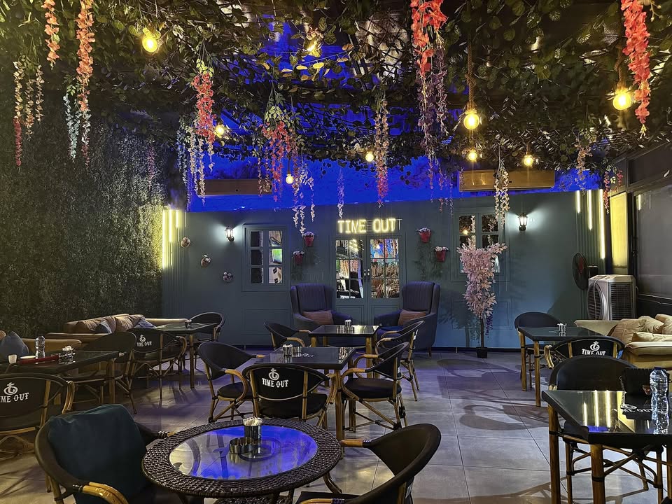 Time Out café