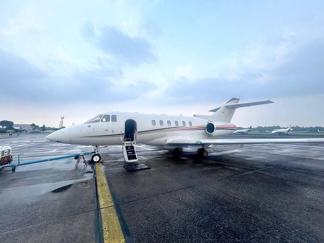 The jet investment business