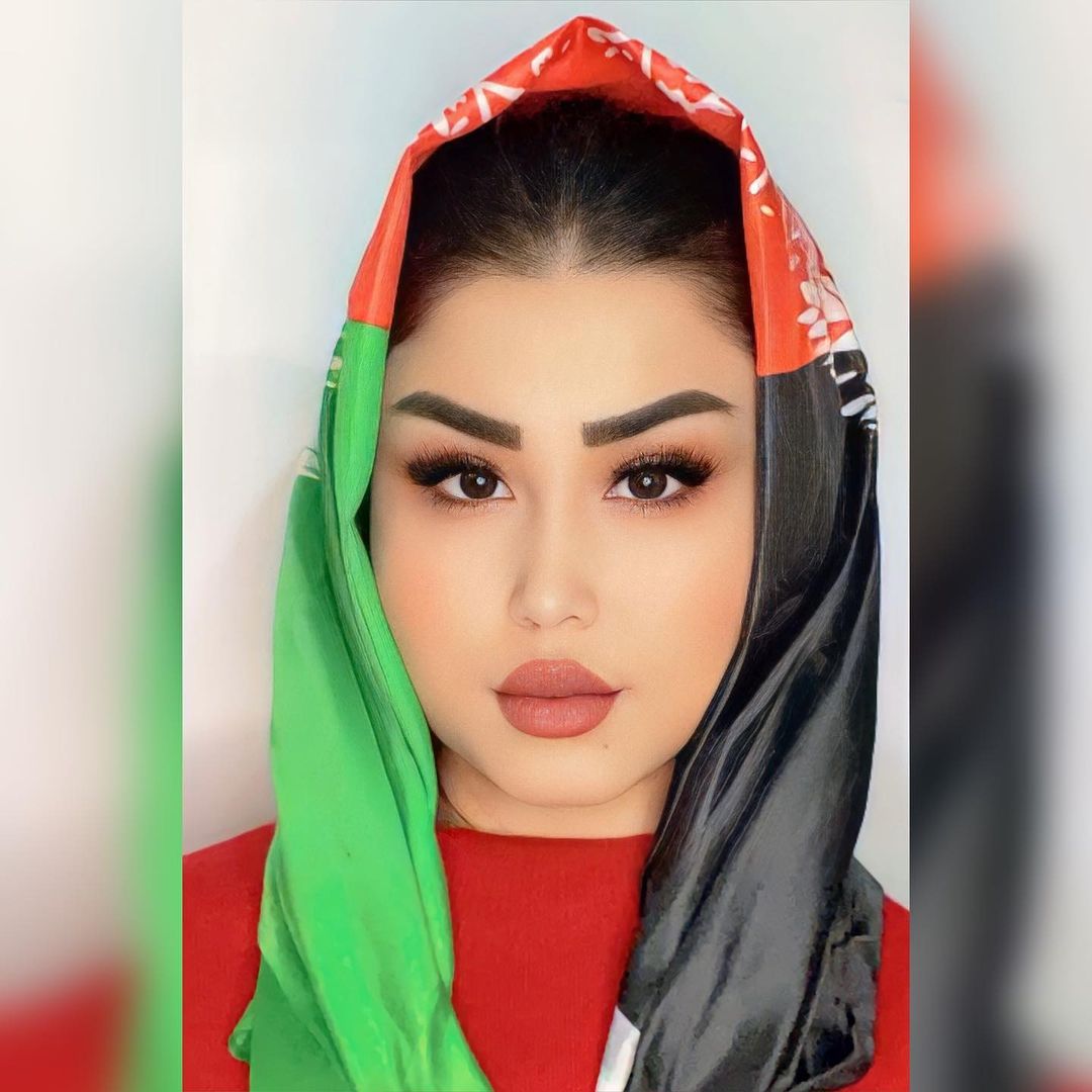 Rukhsar Rasa رخسار رسا