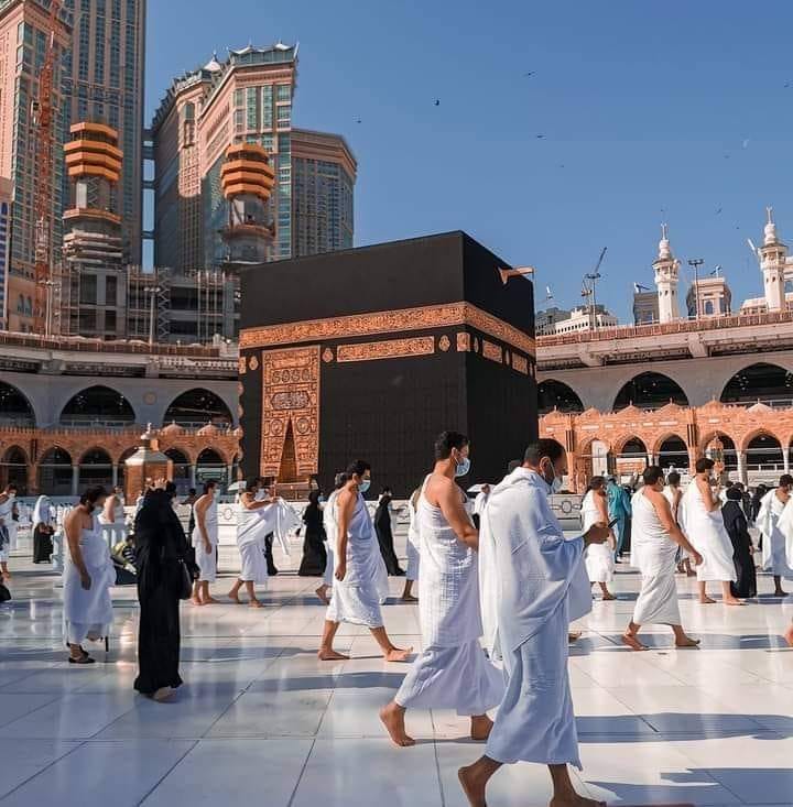 آيـات و تـفـسـيـر - الكيفية الصحيحة لسجود التلاوة السؤال: نرجو إرشادنا ...