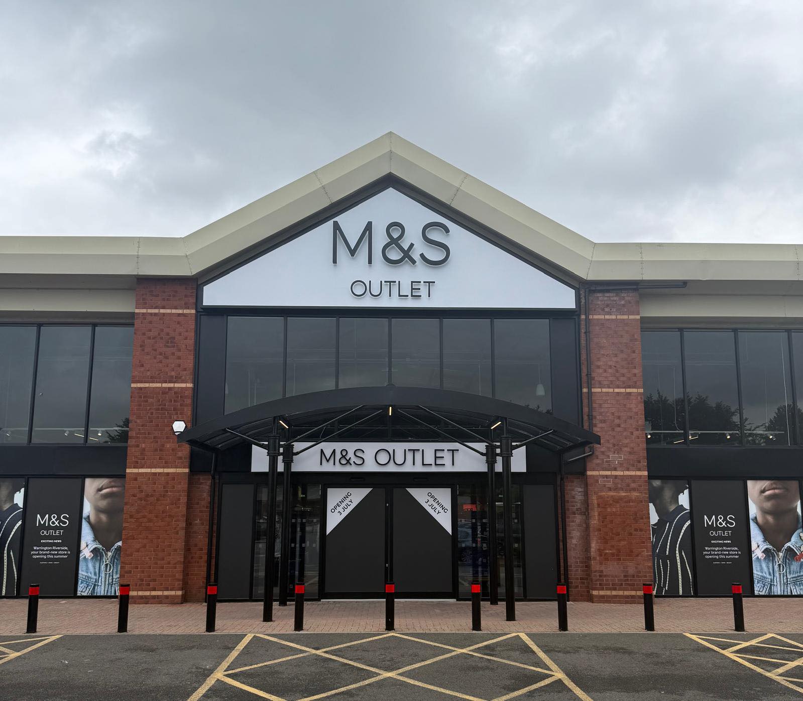 M&S Riverside Outlet | Warrington