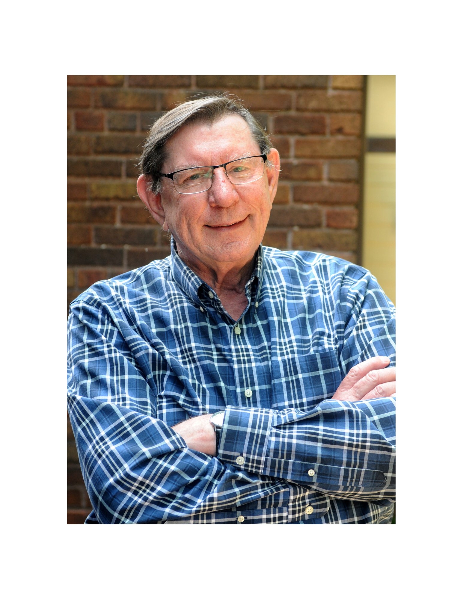 Ron Elcombe Author