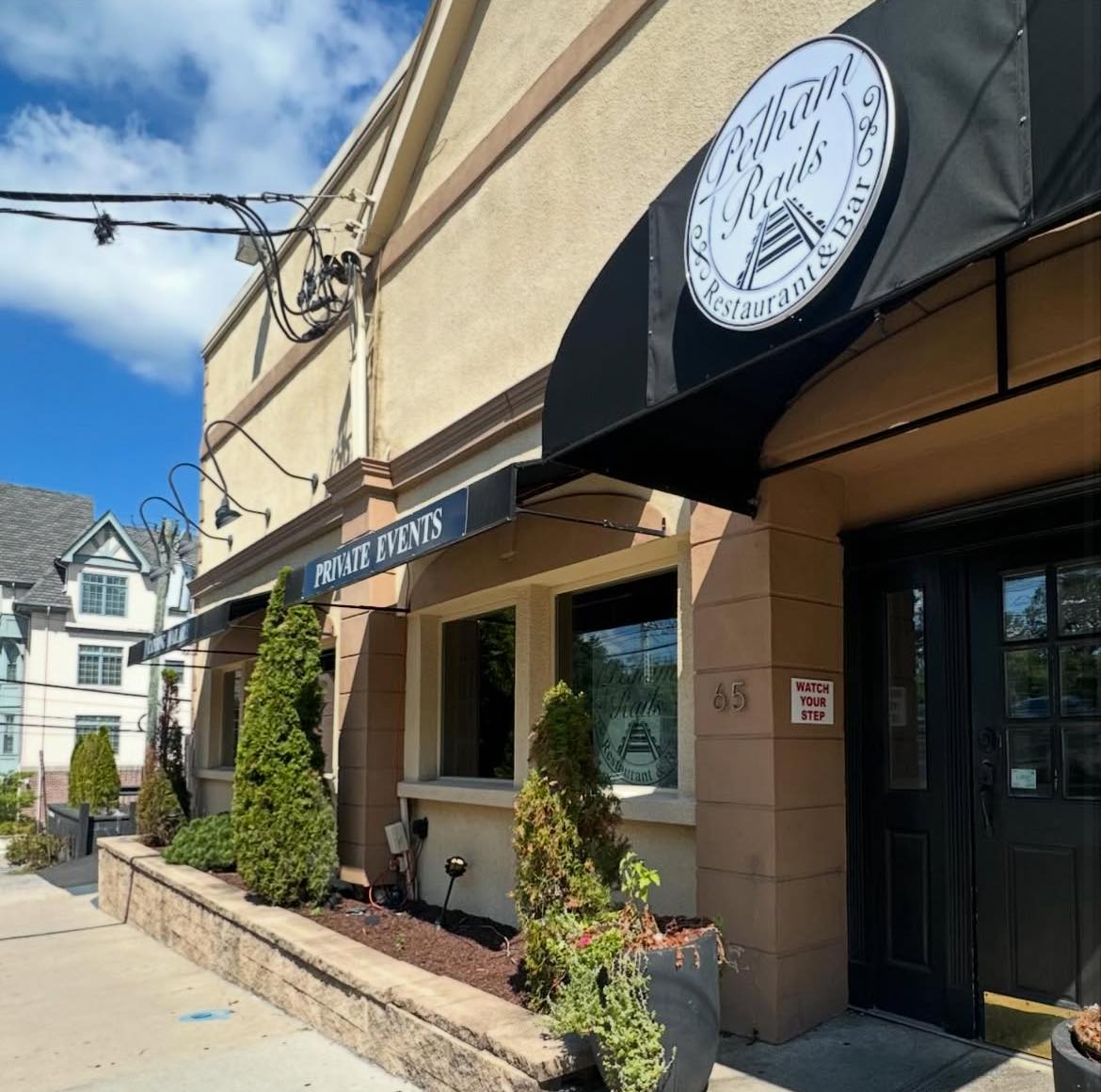 Pelham Rails Restaurant Bar | Pelham NY