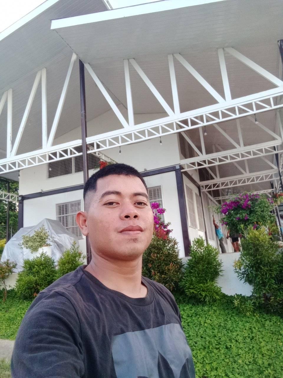 Reymark Mantawil