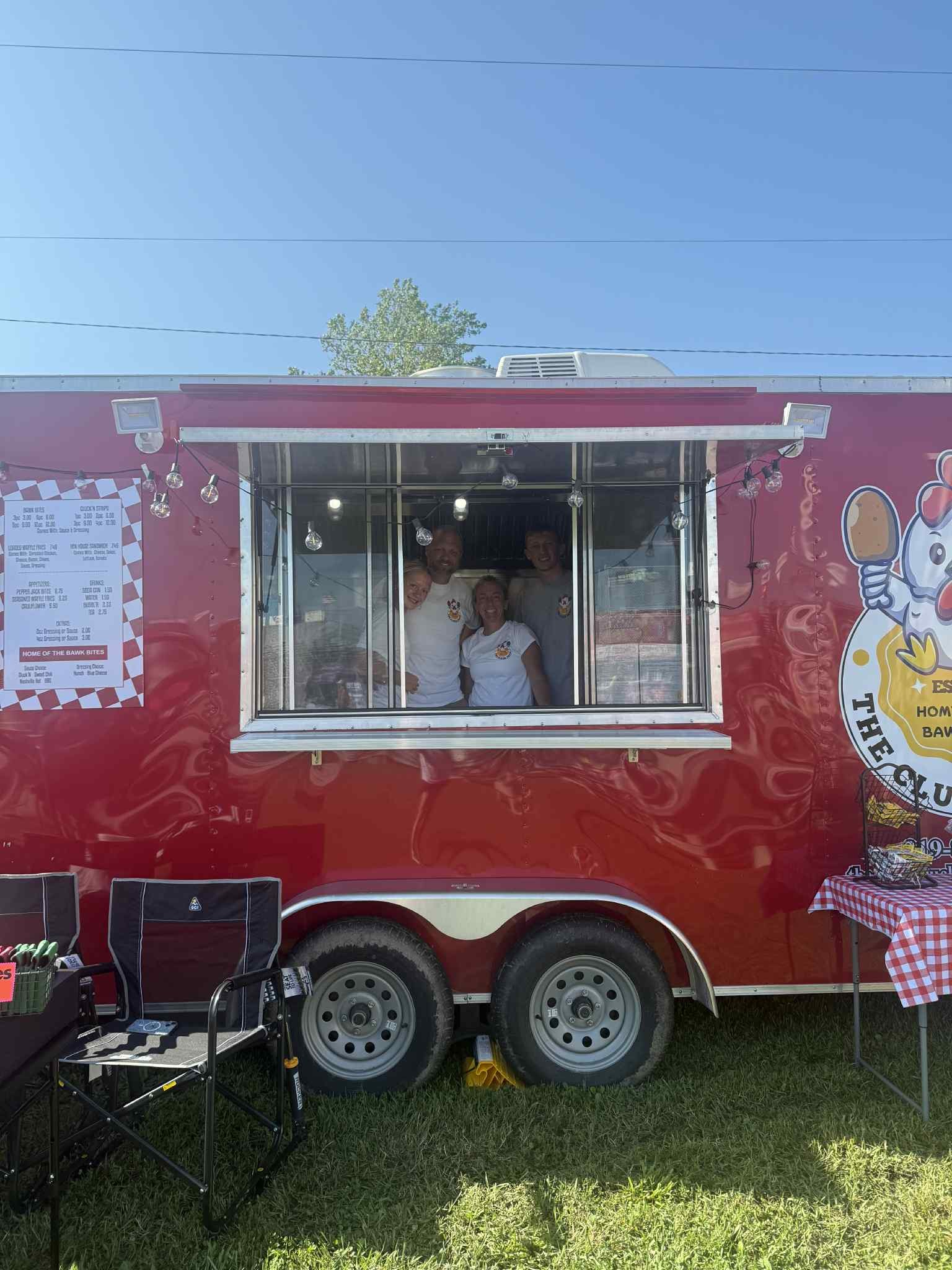c&j smack your lips food truck Finally! Chicken in a truck!!! 🙌 Rendimiento físico