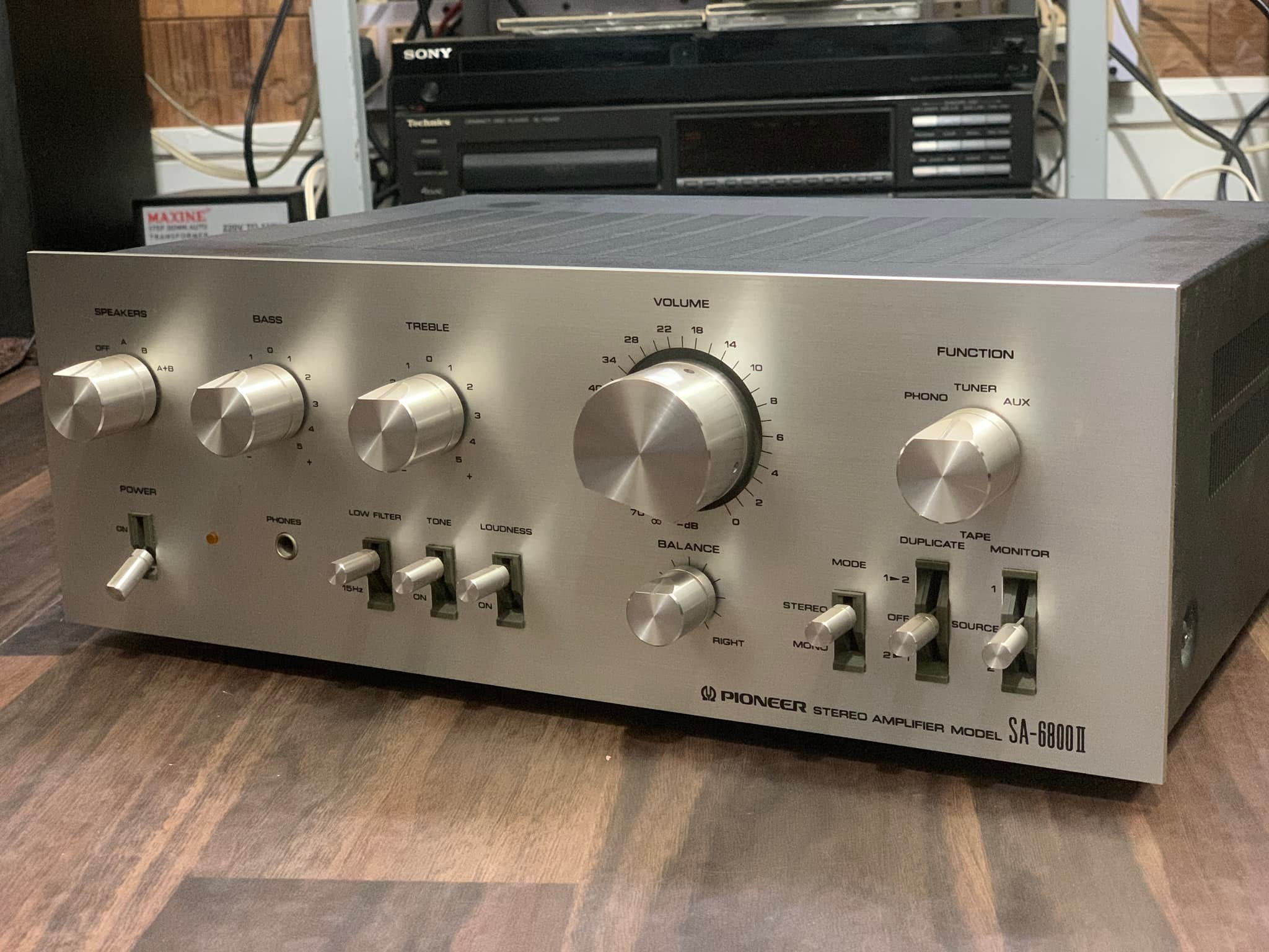 Pioneer SA-6800 II Stereo Integrated Amplifier (1976-80) For sale