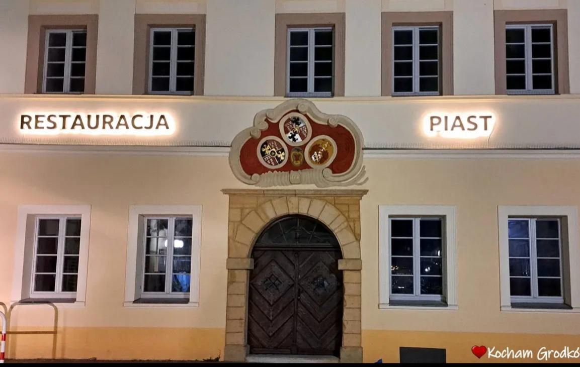 restauracja-piast-grodk-w-grodk-w