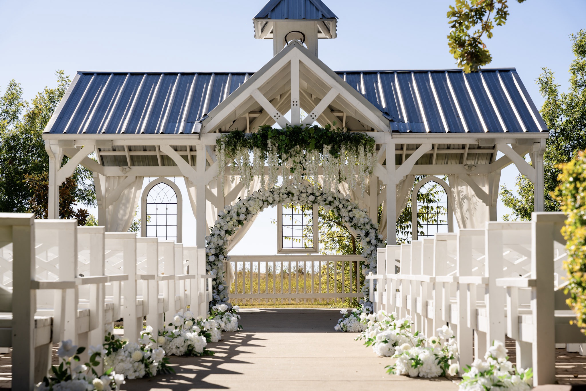 M&M Designs & Event Rentals
