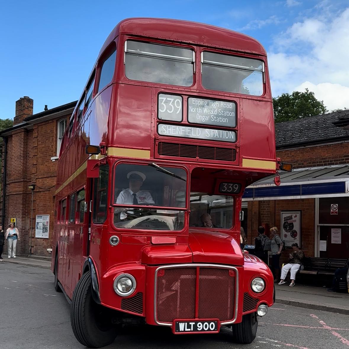 Friends of Buses and Coaches | Routemaster bus RM8 reg VLT 8 & RM2217 ...