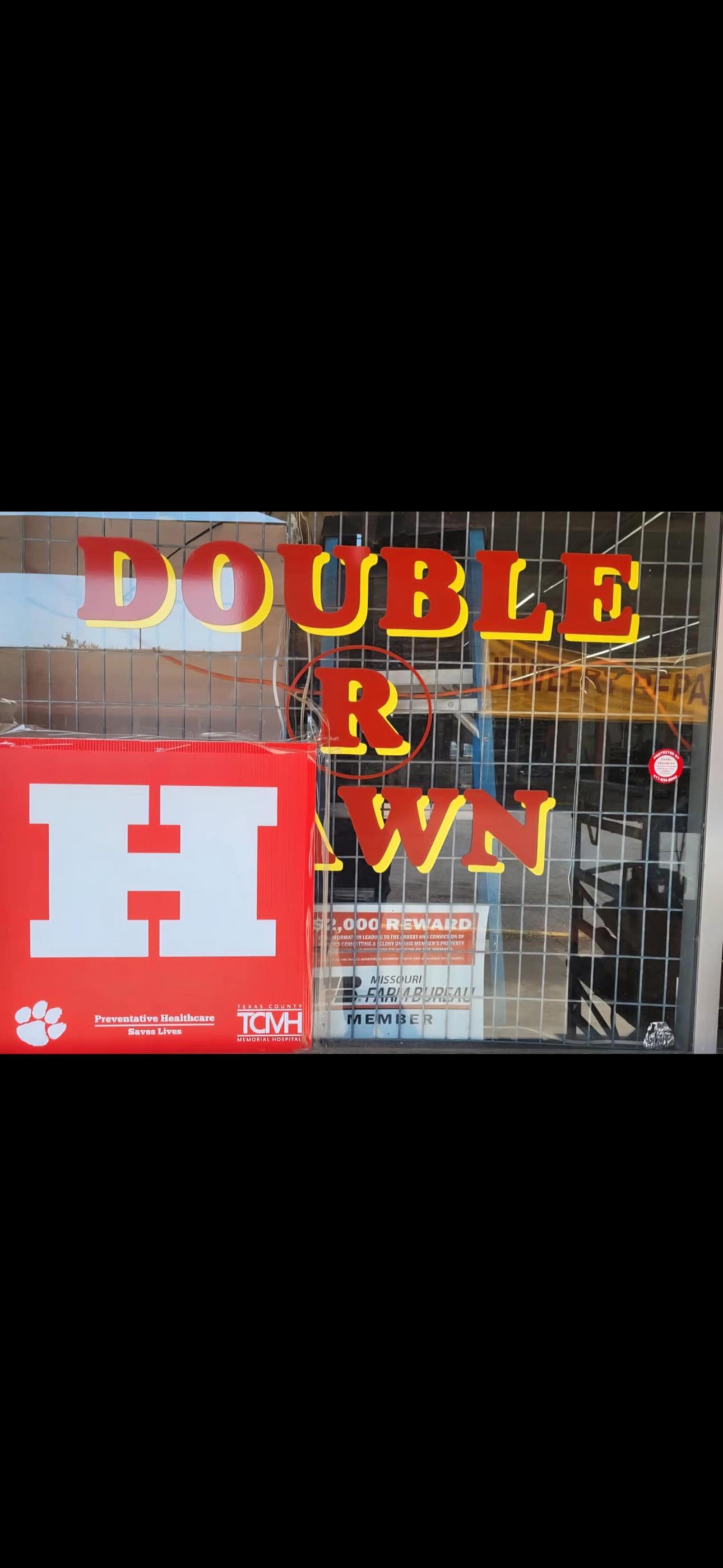 Double R Pawn