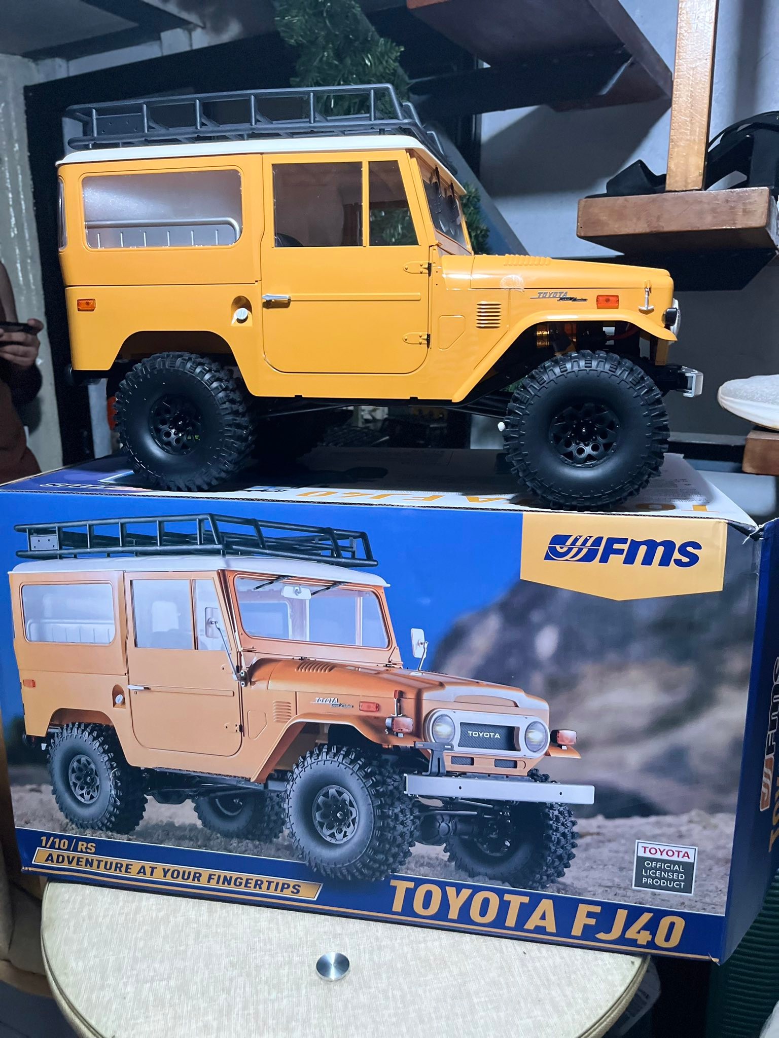 FMS Toyota Land Cruiser FJ40 1/10 Scale RC Car for Sale