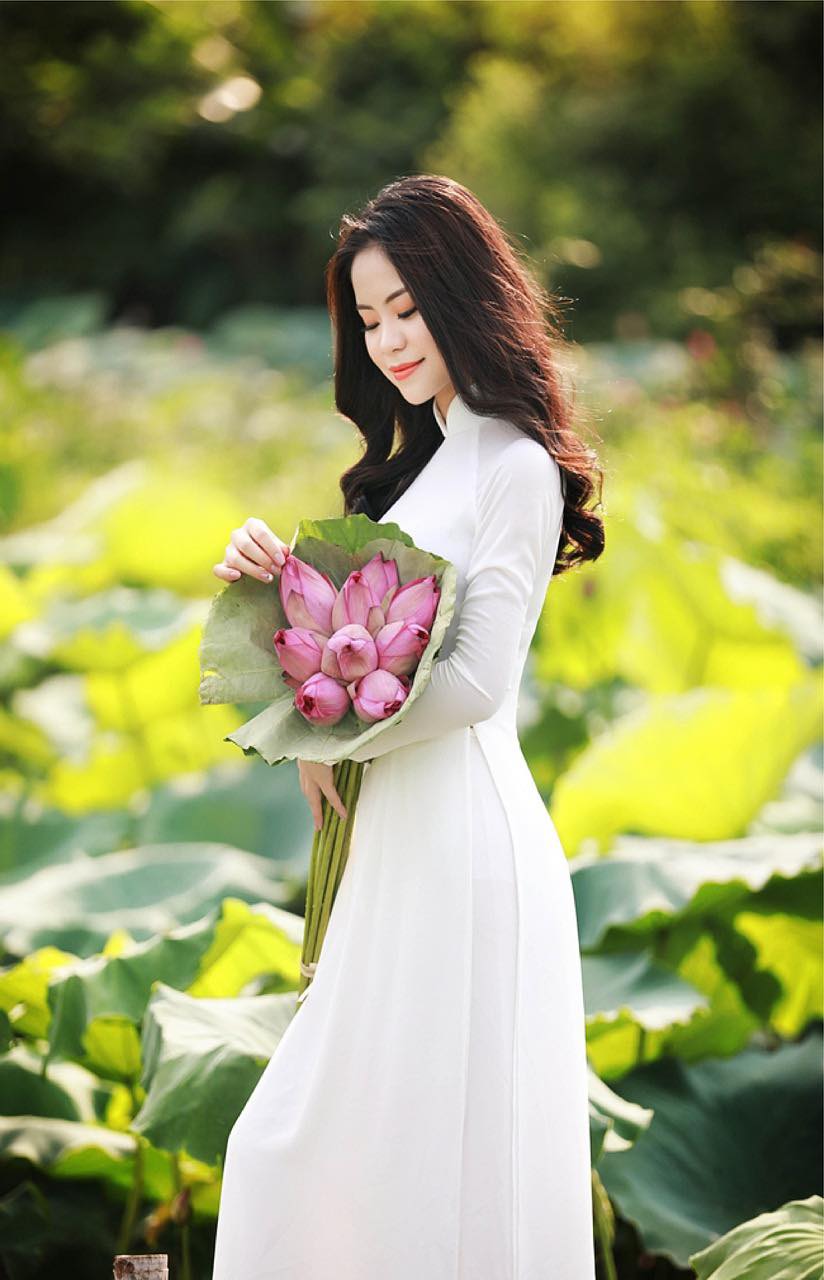 Rồi từ đây đôi ta hai lối đường của em em cứ bước đi và hãy xem như hai ...