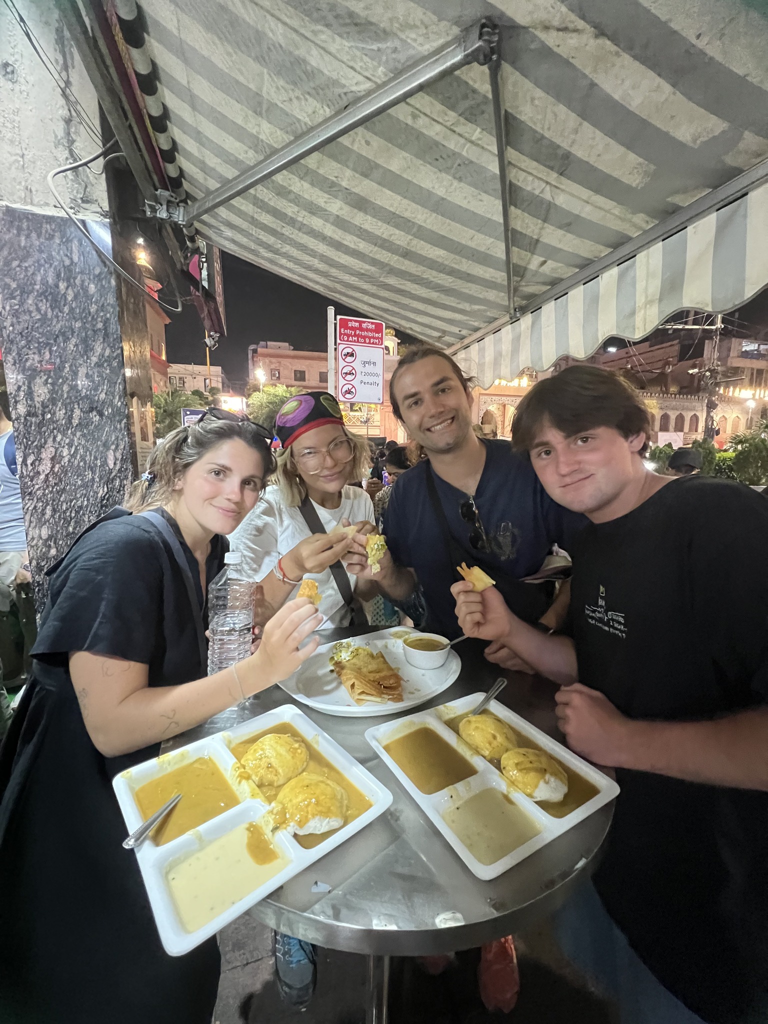 Germans eats first time Chicken Shawarma for the first time | Old Delhi ...