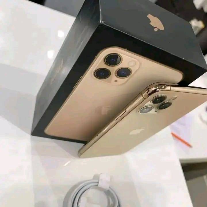 IPHONE STORE - IPHONE STORE added a new photo.