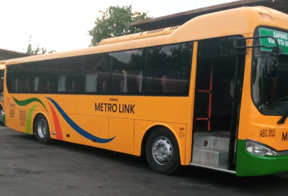 METRO LINK BUS CORP