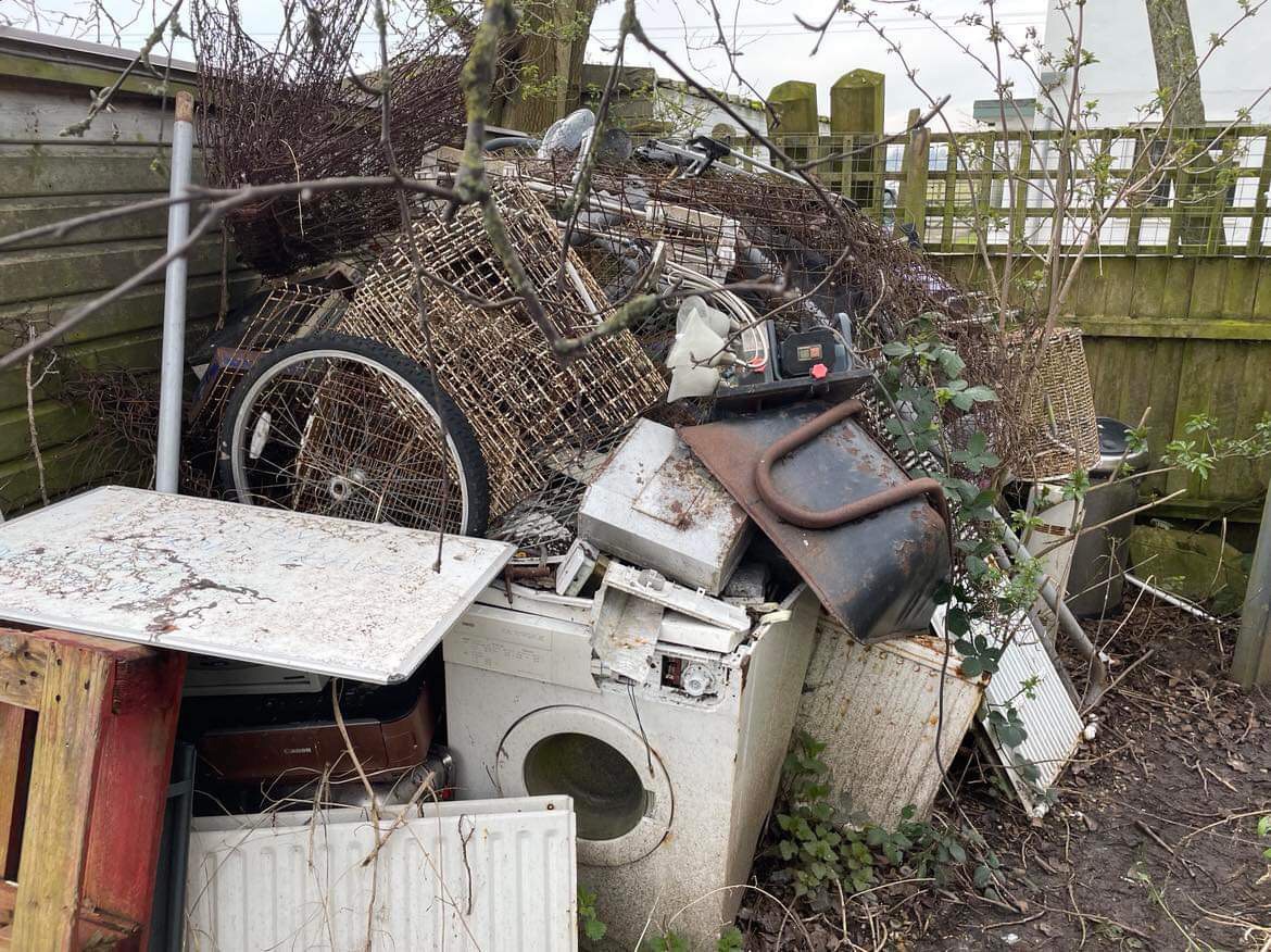 👋 Hi everyone! C&L Scrap... - C&L scrap collectors | Facebook