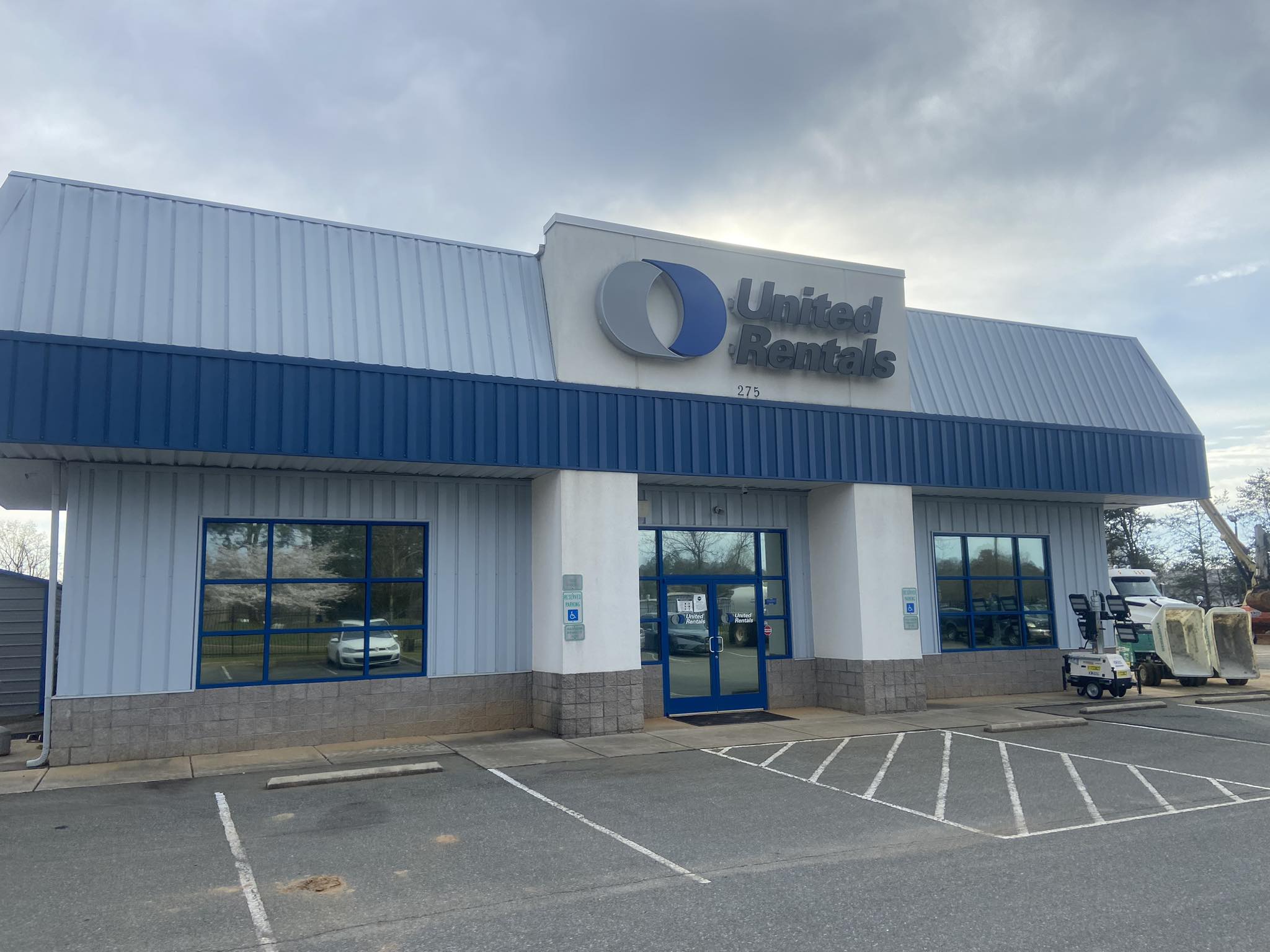 United... - United Rentals, Inc. Montgomery, Alabama