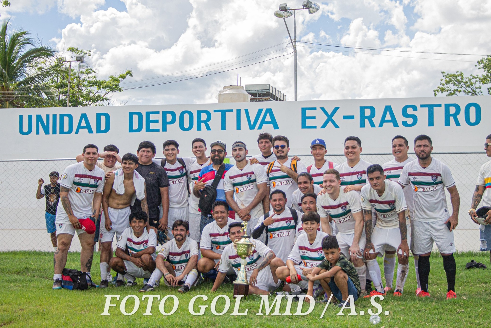 FOTO GOL - FOTO GOL added a new photo.