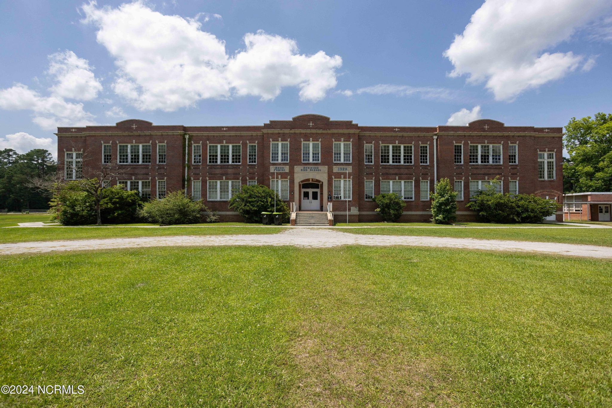 Atkinson Auction House | Atkinson NC