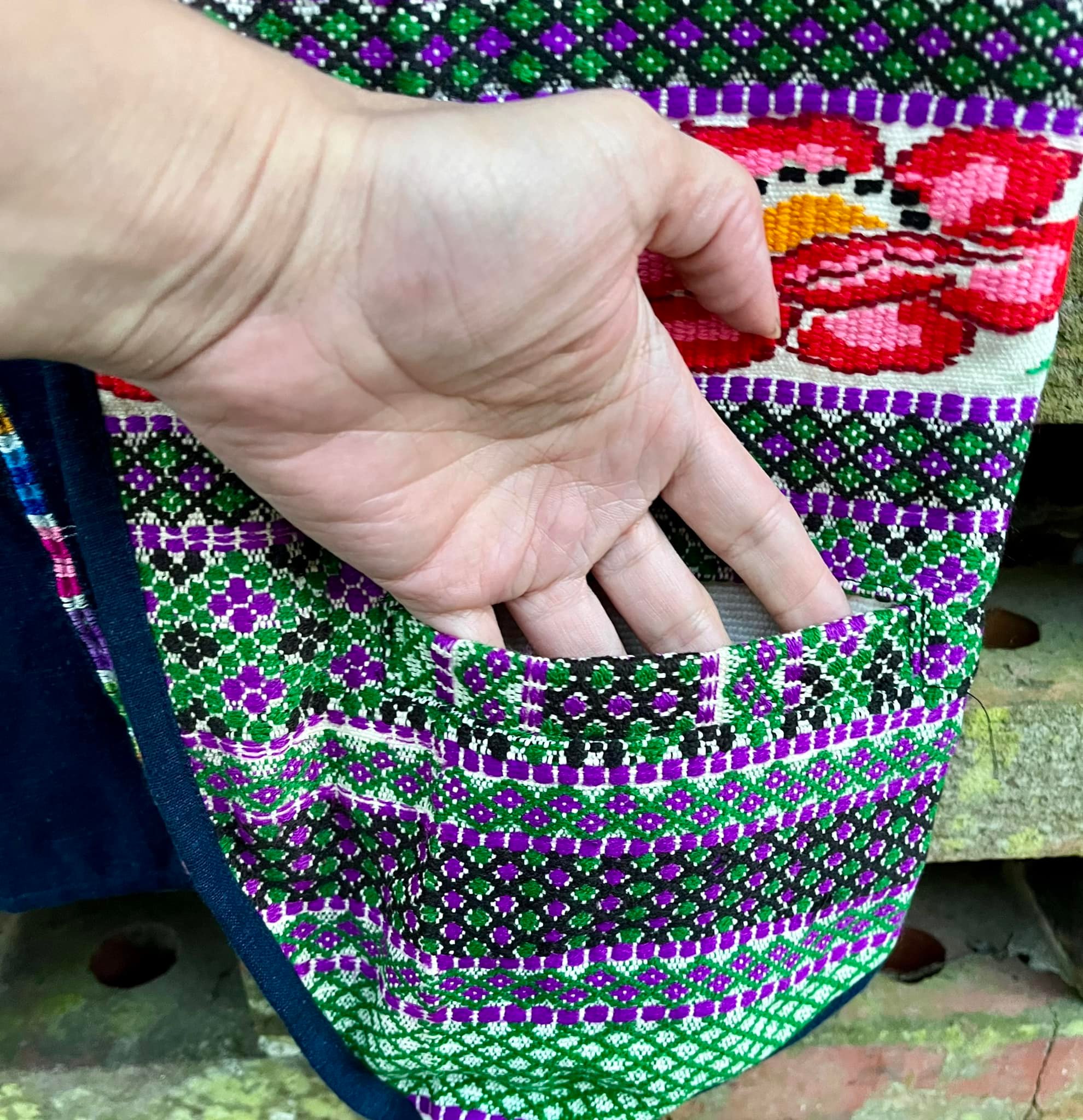 Vest with woven fabric and applique details