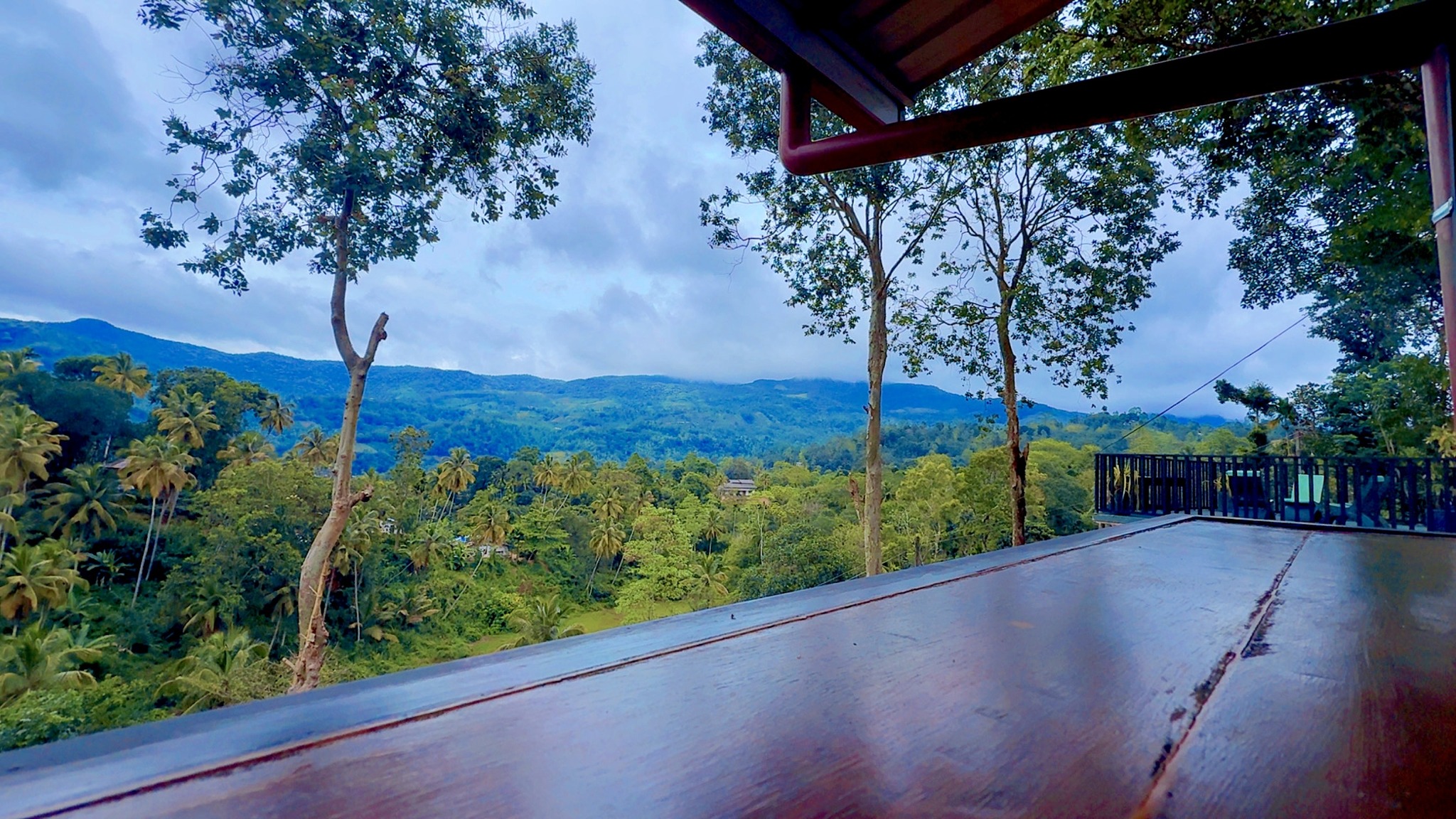 Deniyaya Tea Estate Villa
