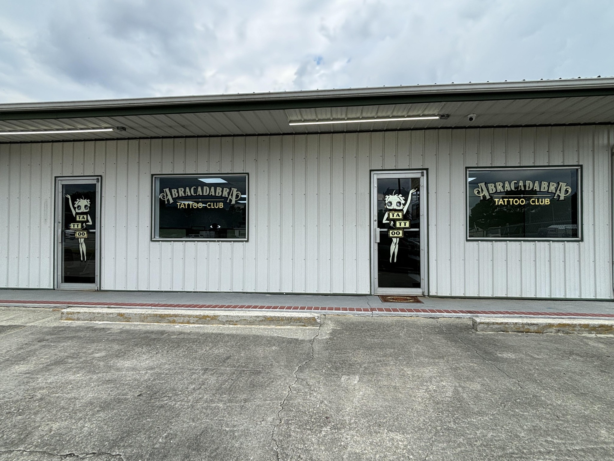 Abracadabra Tattoo Club | Moncks Corner SC