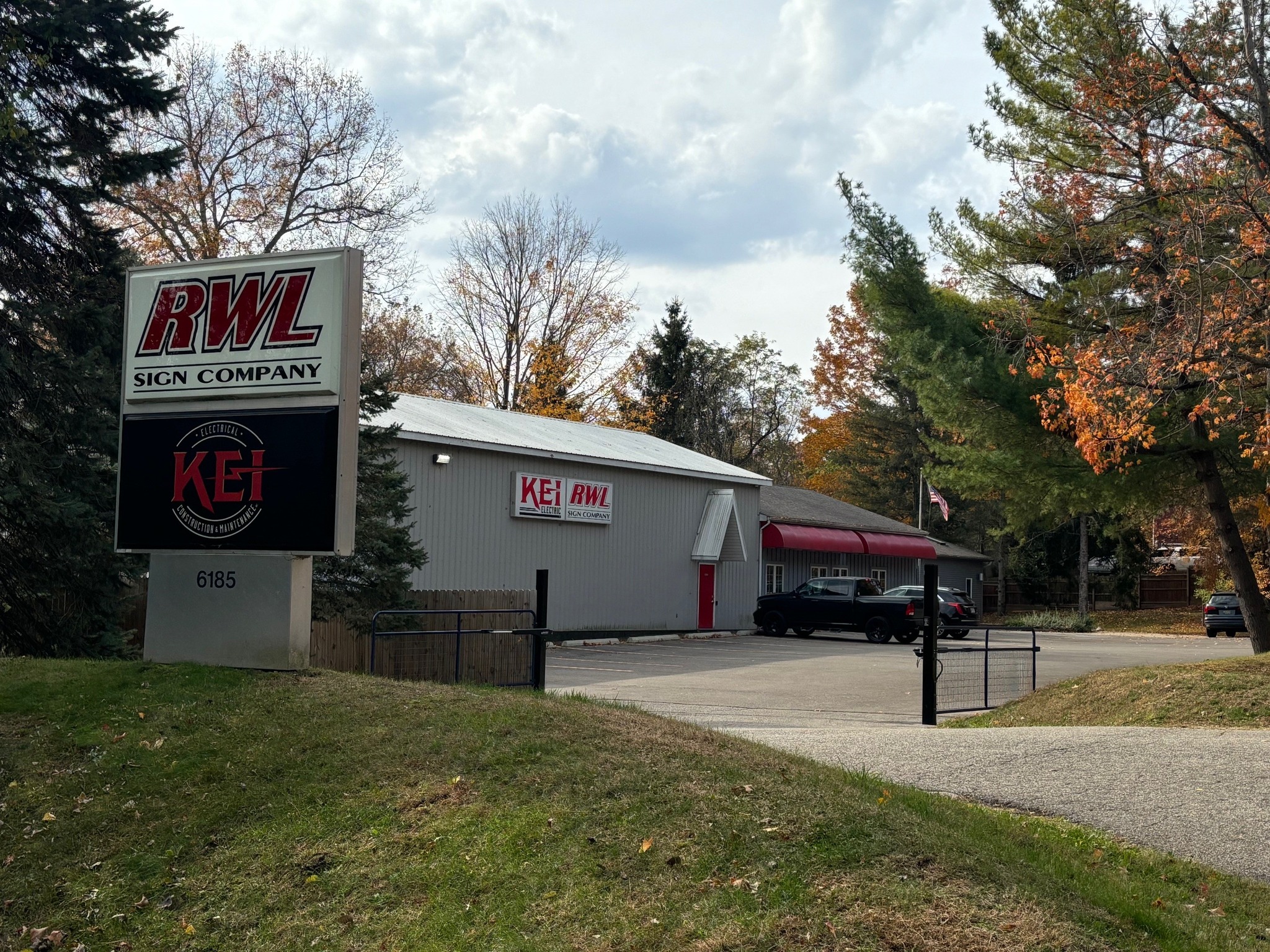 RWL Sign Company