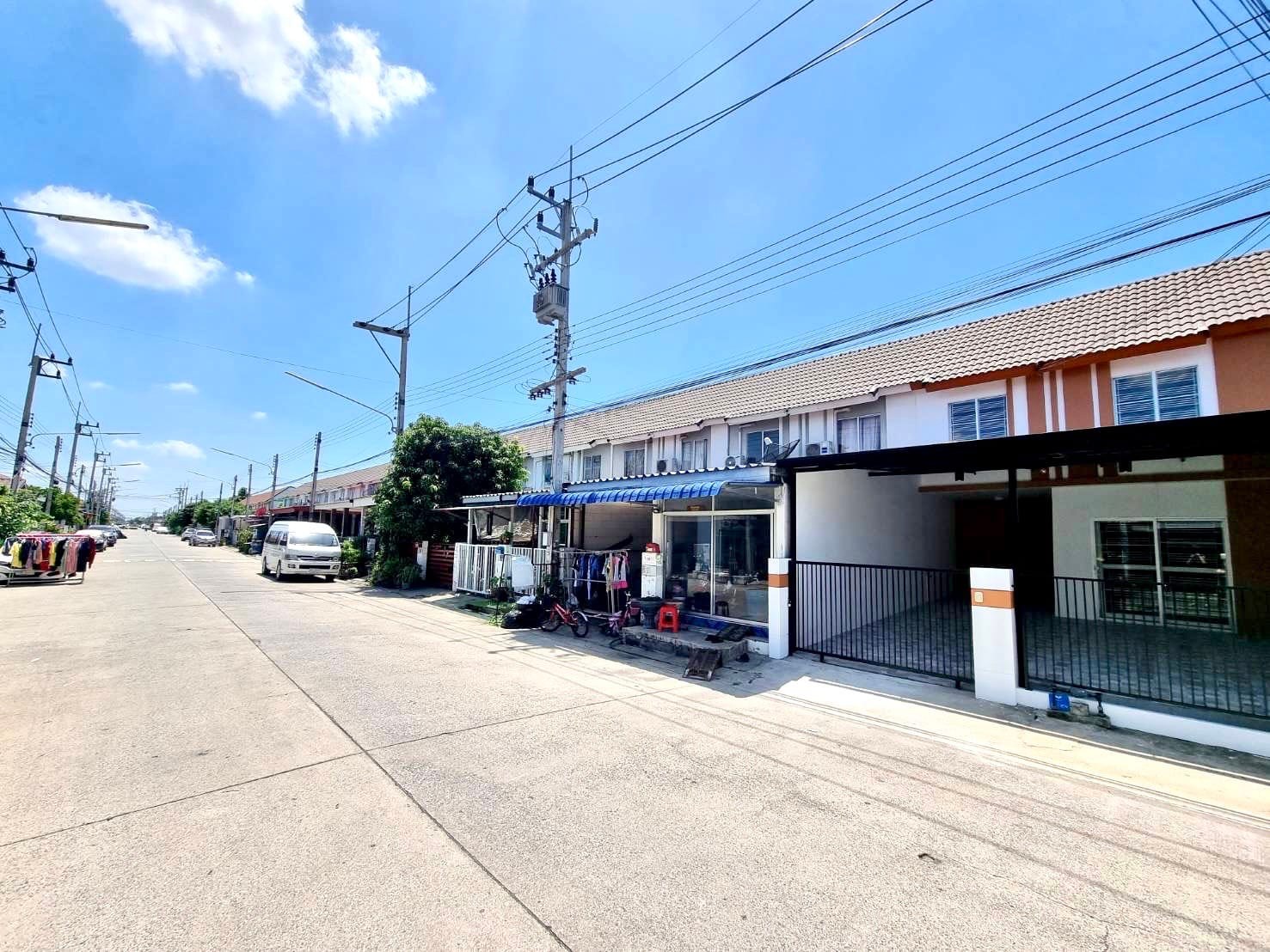Pathum House - รวมบ้านมือสอง ตกแต่งใหม่ ปทุมธานี | Rangsit