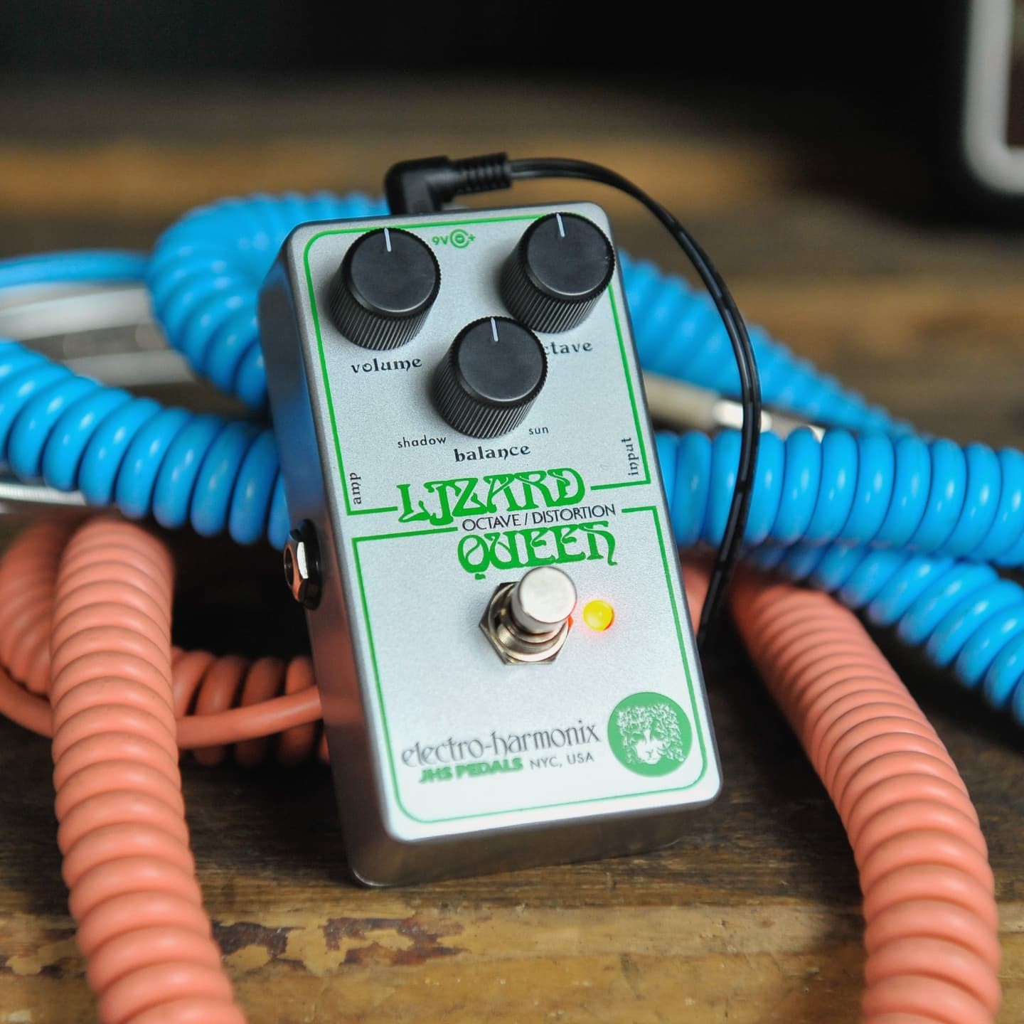 Inside the Lizard Queen pedal