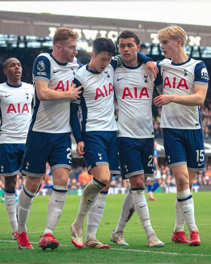 Spurs Corner | London