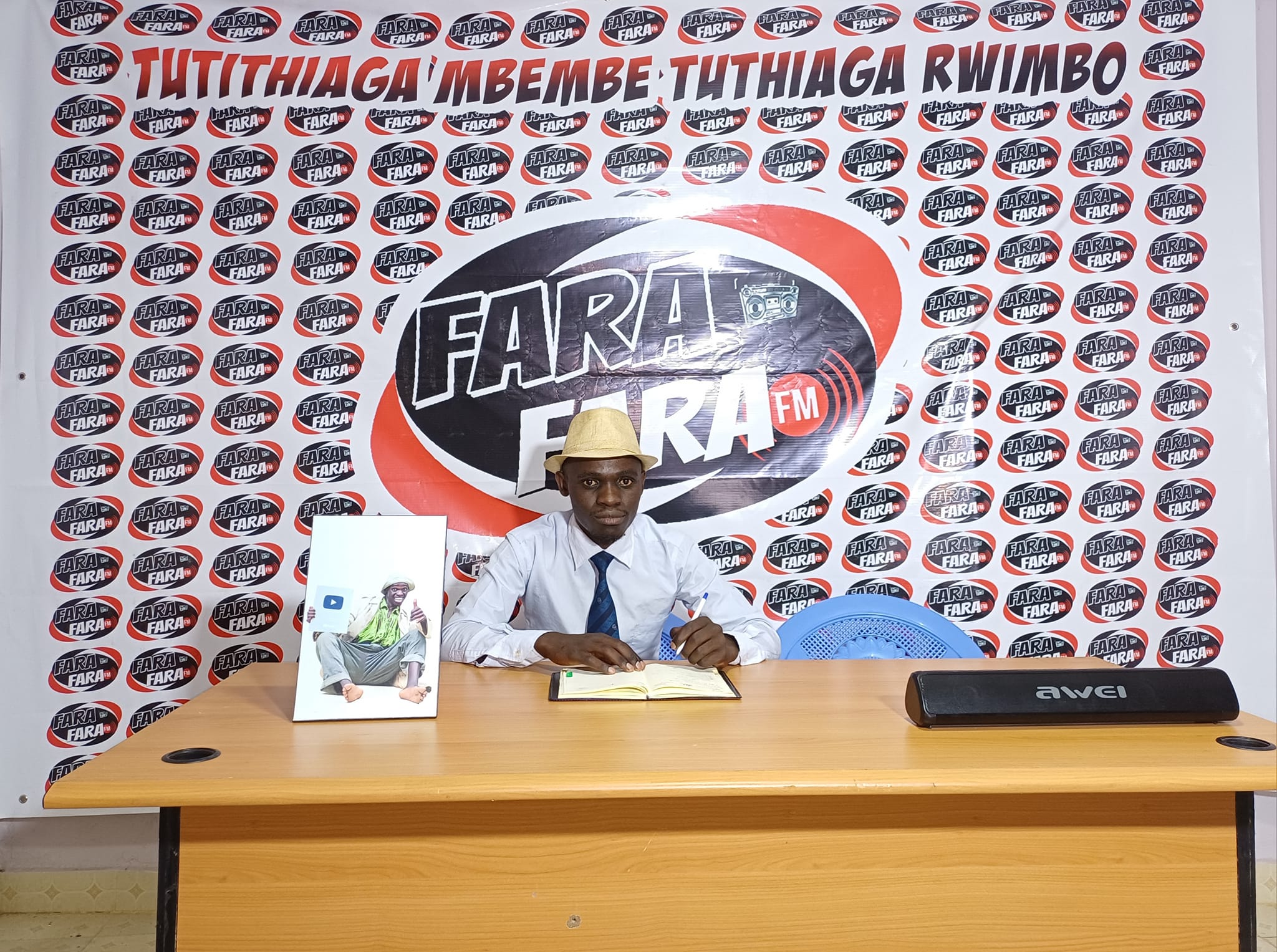 FARA FARA FM