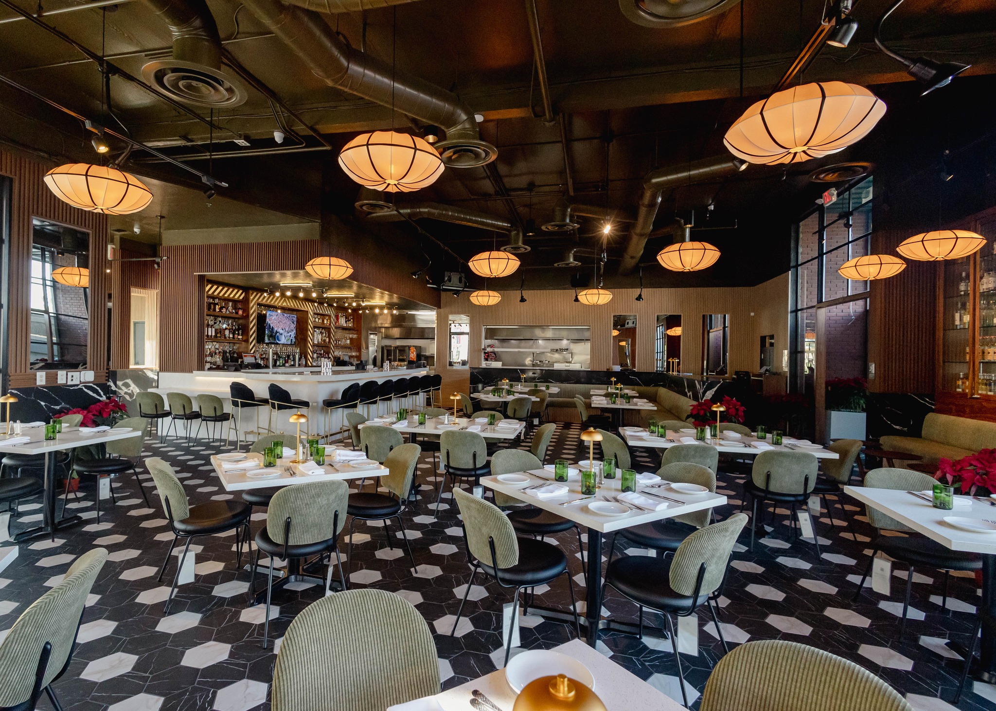 Dapper Dine & Lounge | Riverside CA