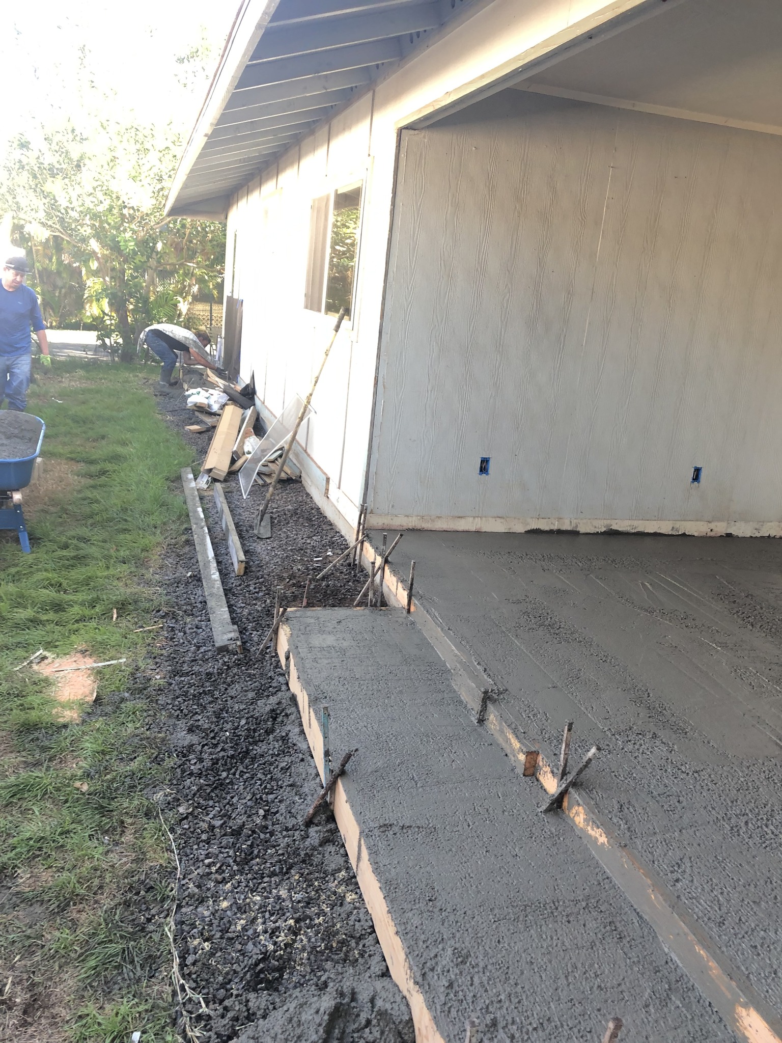 Skilled guild construction and installations llc | Peahi HI