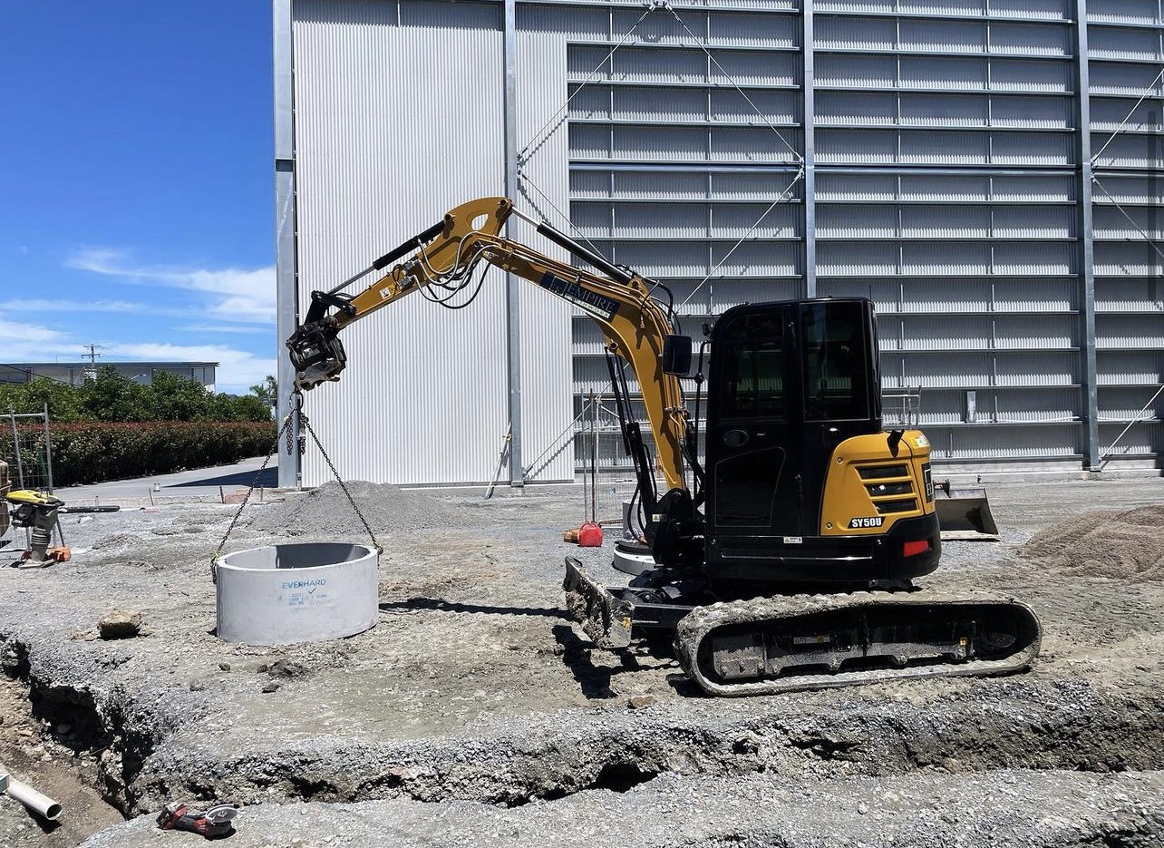 Empire - Installing a sewer rising main on the Gold Coast ☀️ | Facebook