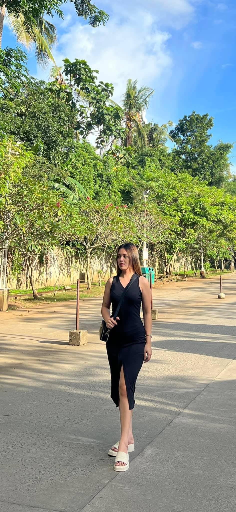 Shena Yang (@shena.yang.2025) • Facebook, Connect with friends