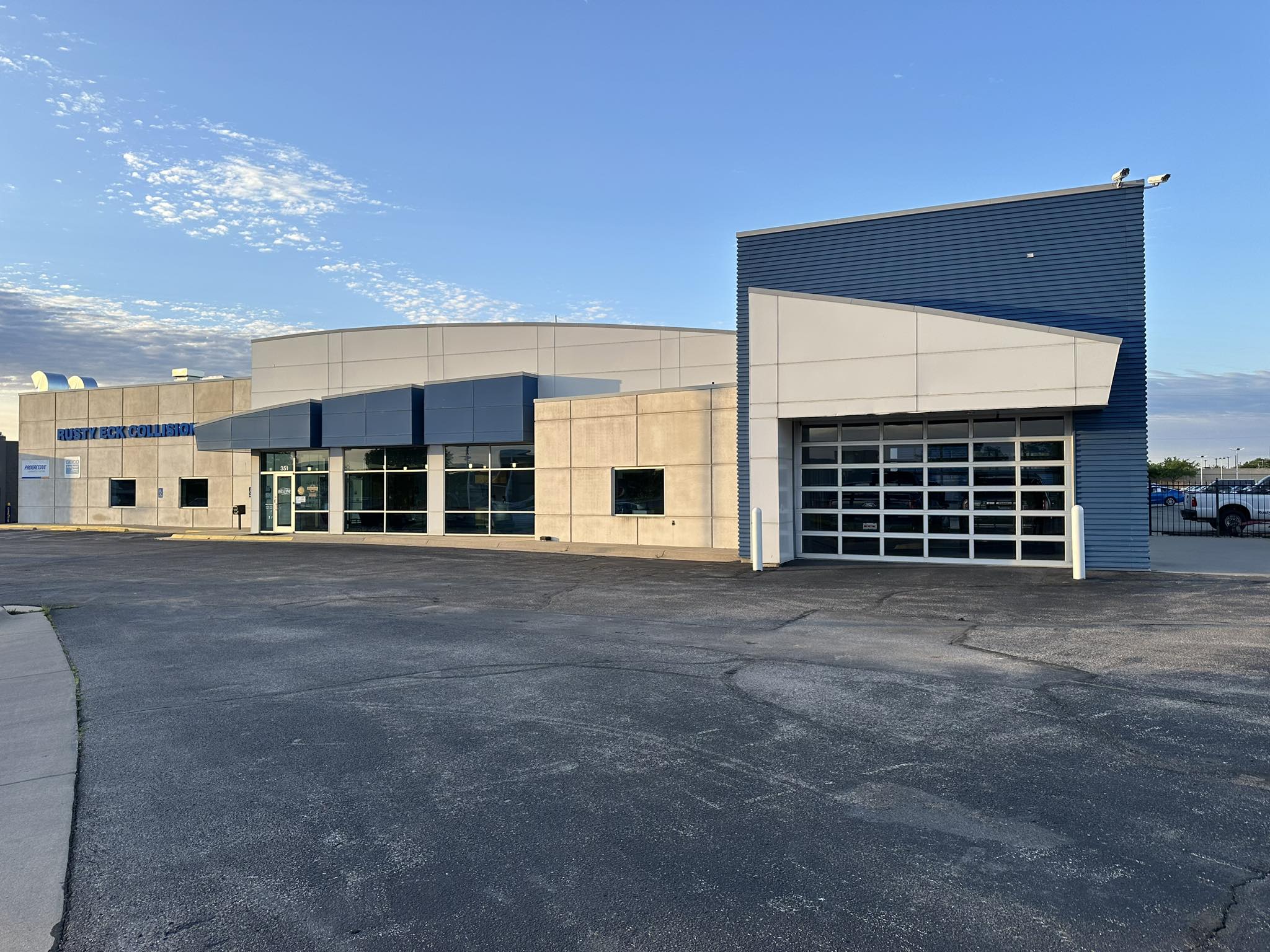 Rusty Eck Auto Body & Glass | Wichita KS