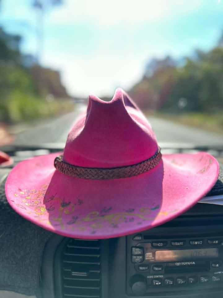 Not on the farm today, just a simple shopping trip… or so we thought! 🤣 ...
