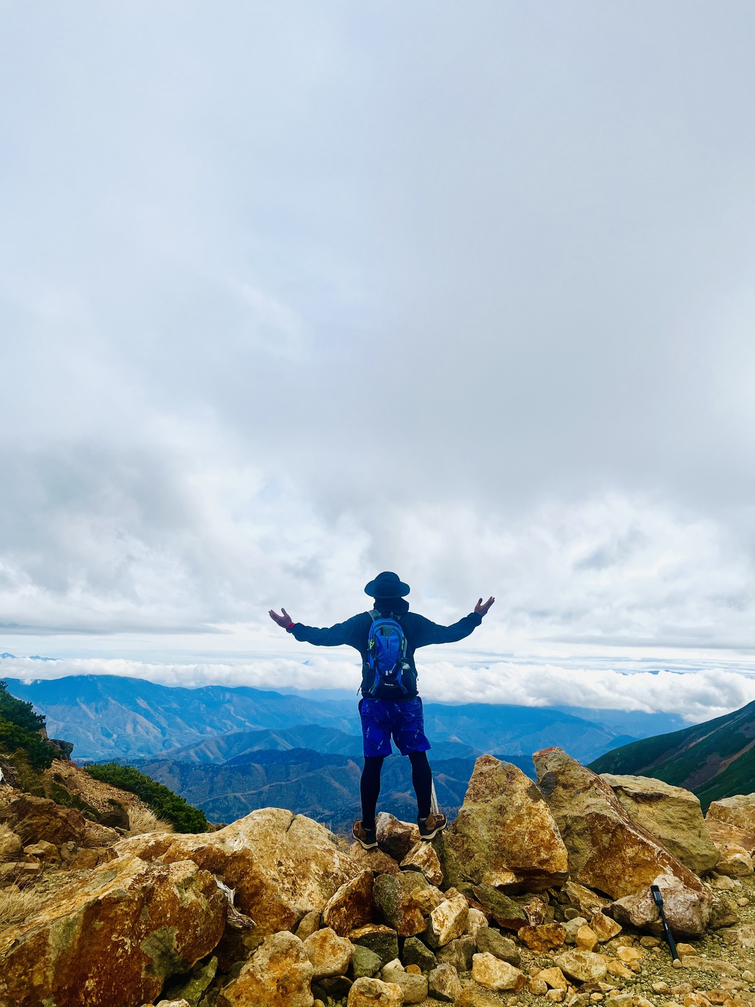 Sometimes, being offline is the best way to feel alive. #hiking #japan ...