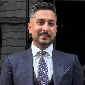 Dr Kaz Rizvi 4 Ilford North