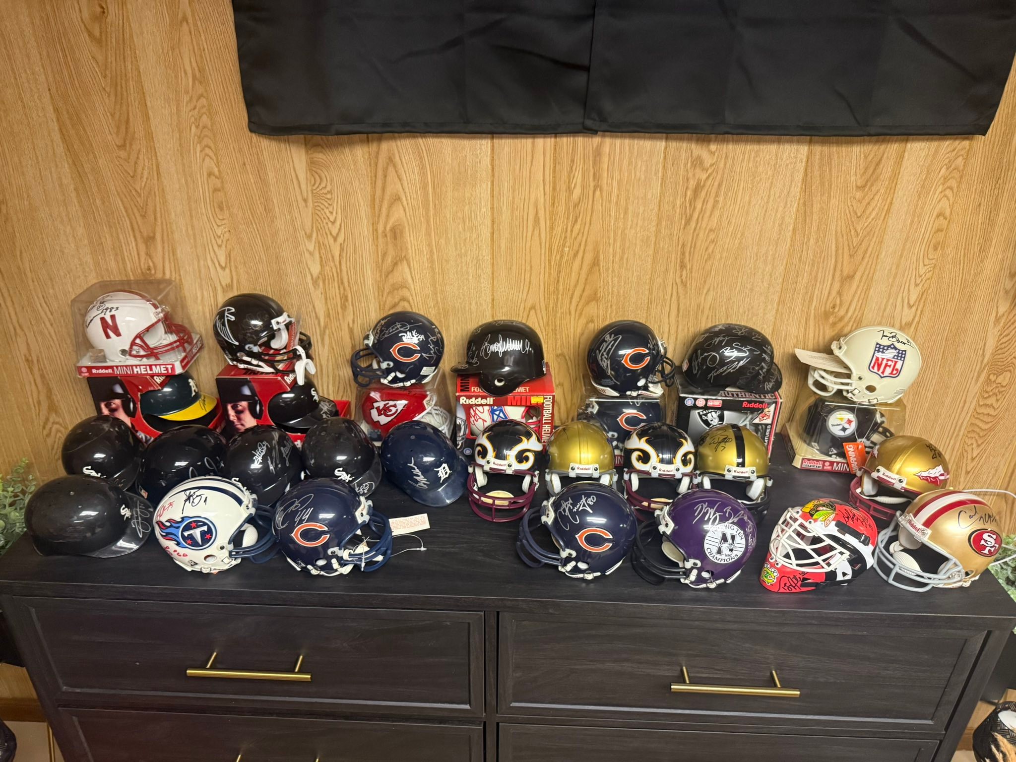 authentic michigan football helmet J.J. McCarthy Autographed Wolverines Full Size Helm – Super Sports Center Color:Patchwork:Noble Grey ACV700-4 Oklahoma State Cowboys Schutt The SpeedFlex helmet has