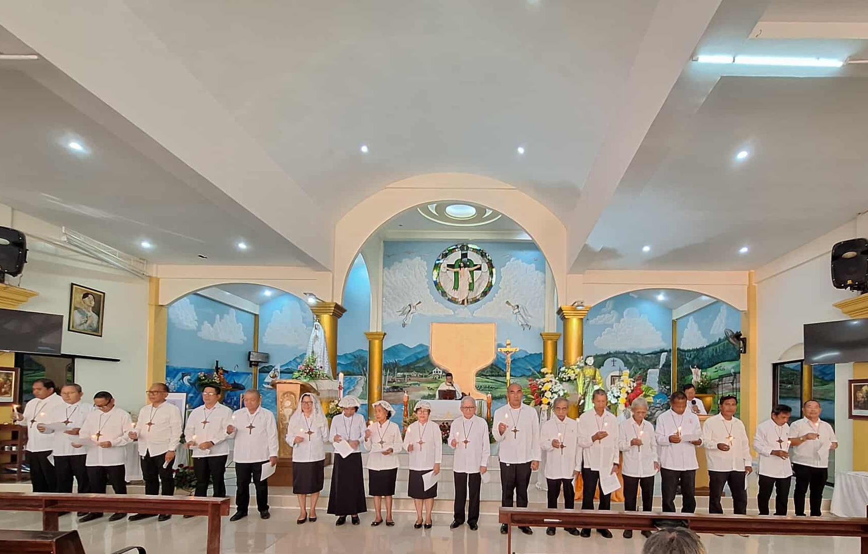 Extraordinary Ministers of Holy Communion