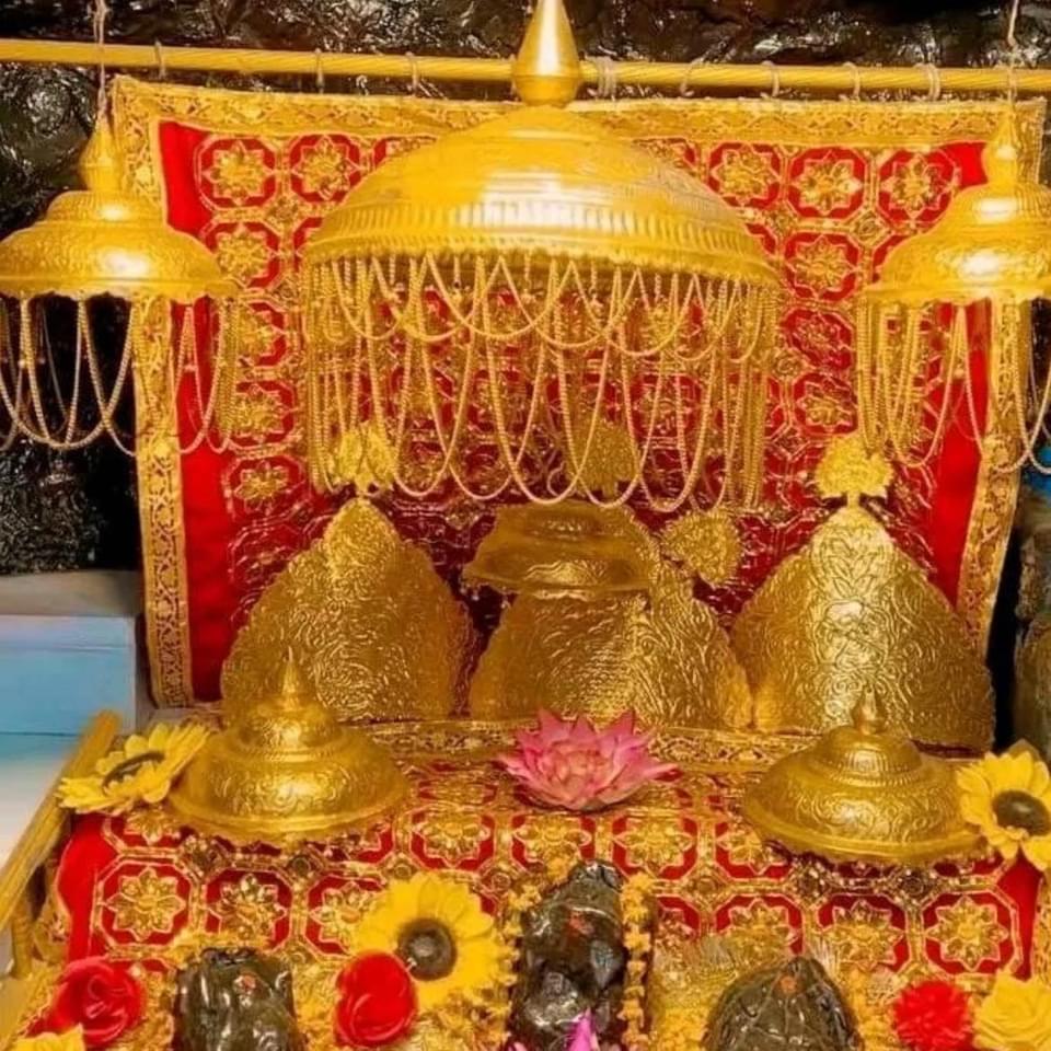 Khula rahe darbar