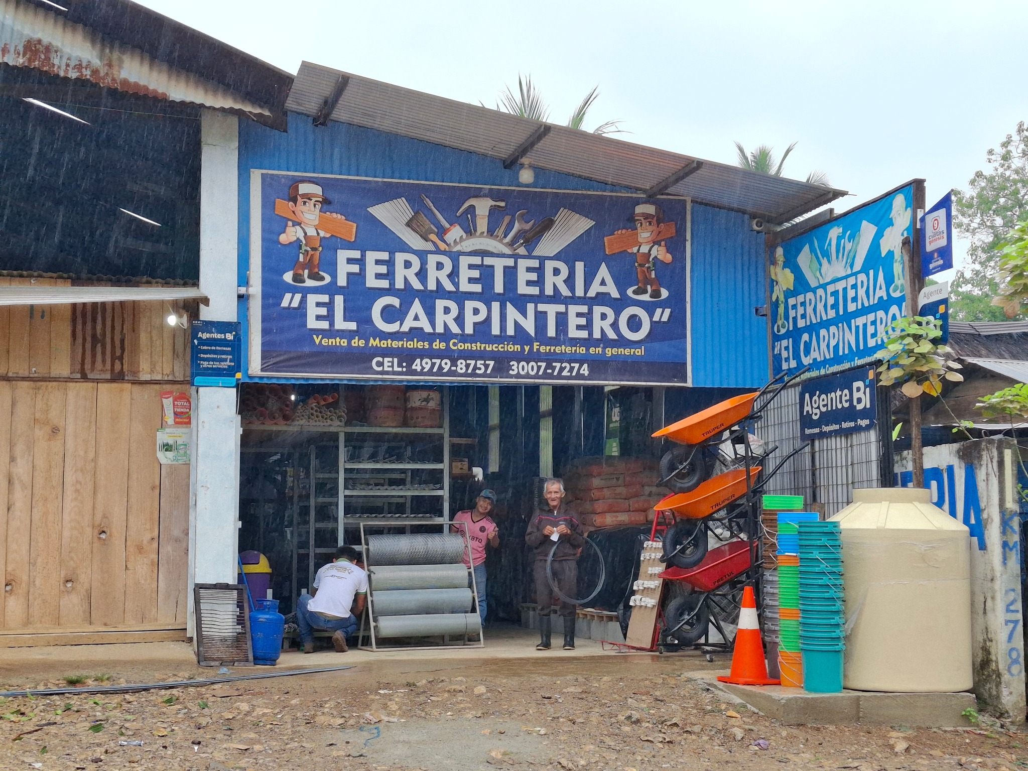 Ferretería el Carpintero Aldea semuy Chisec A.V