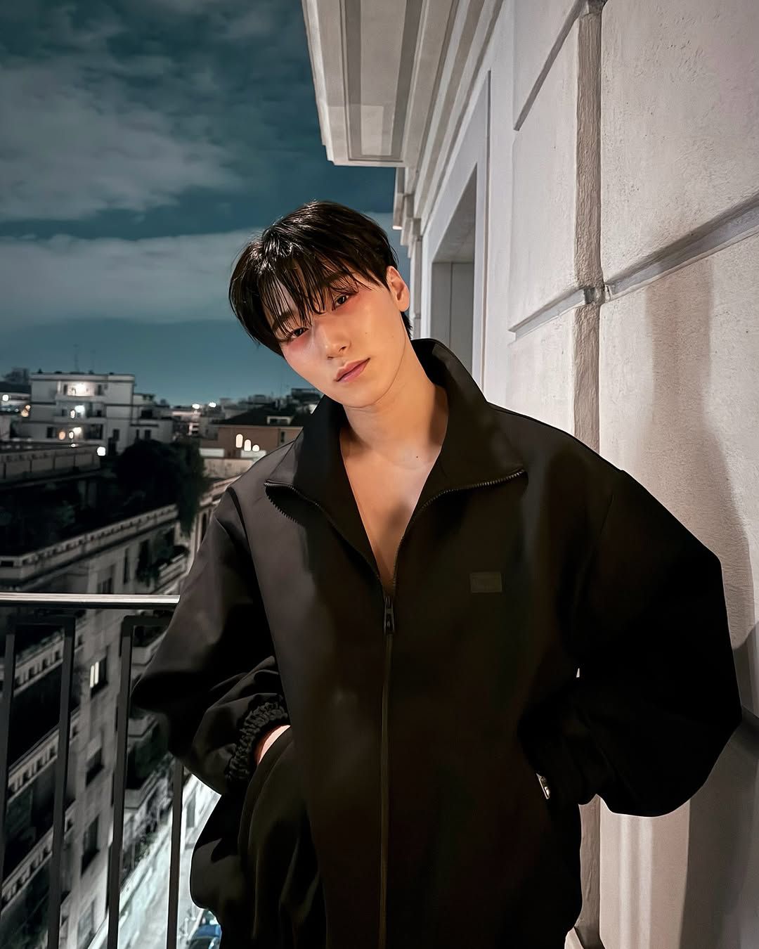 190630 — How can he be cute and sexy at the same time