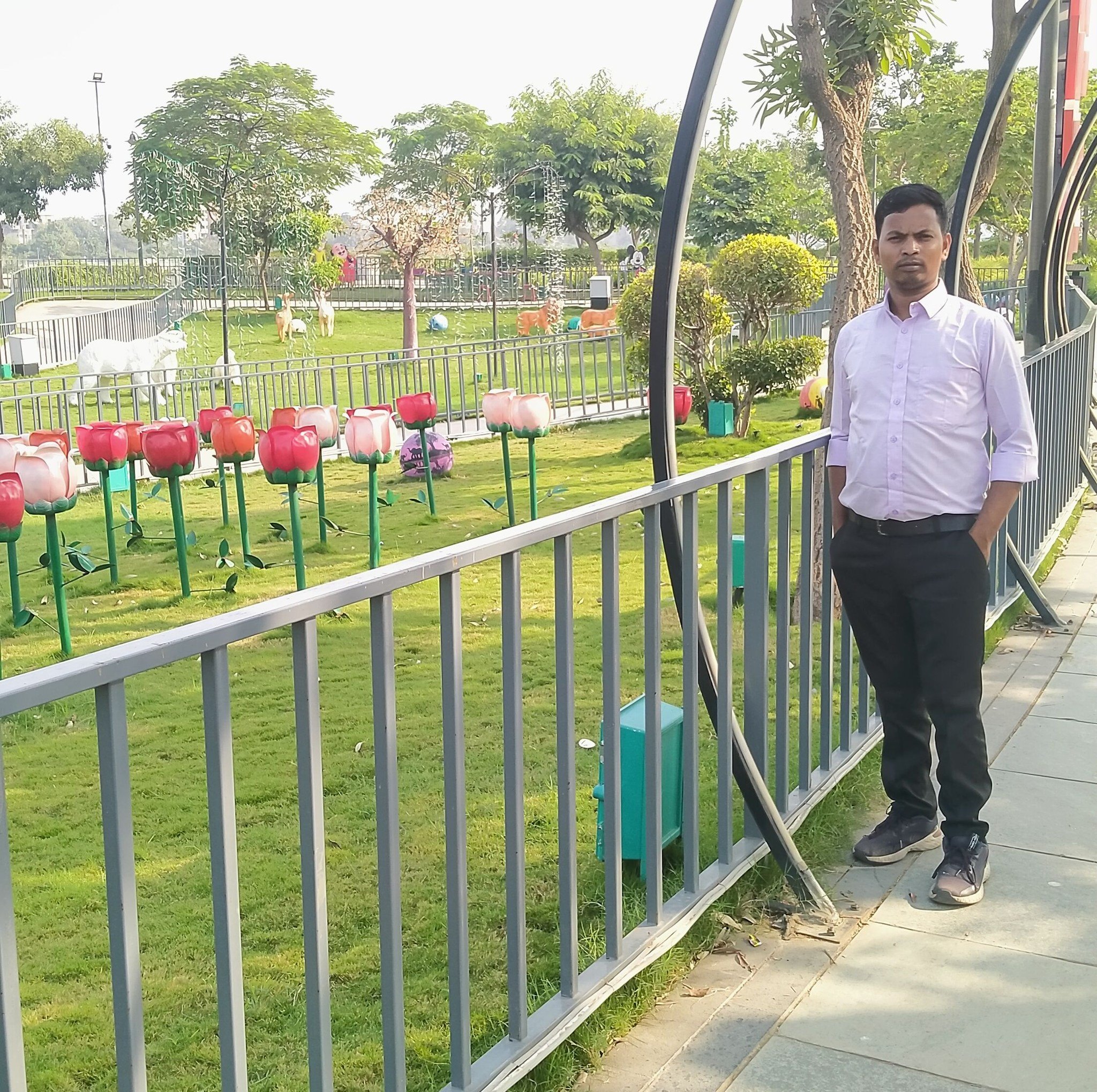 जो फिसल जाए वह दीवाना नहीं जो बदल जाए वह जमाना नहीं #textiles # ...